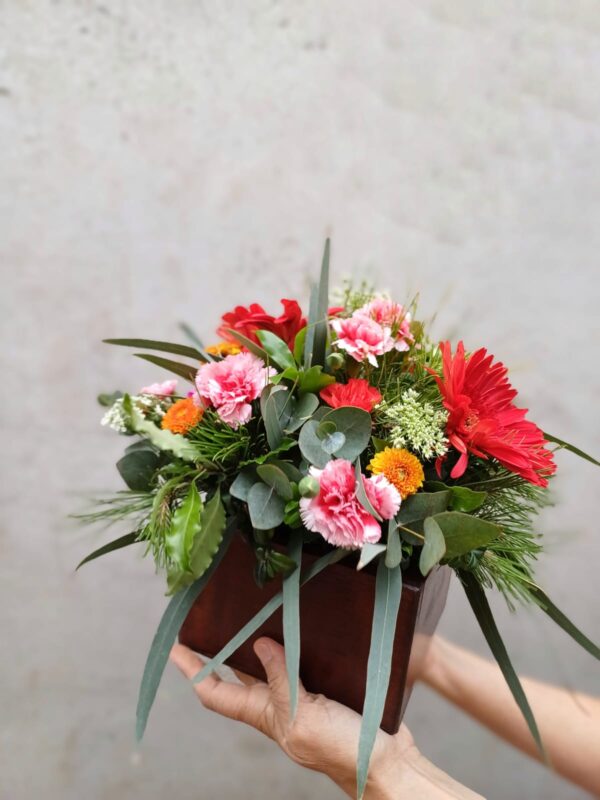 CAJA DE FLORES FRESCAS PARA REGALAR - Imagen 3