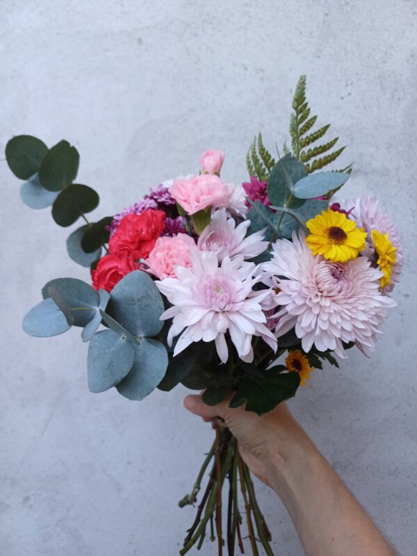 Ramo de San Vicentes y flores de estación - Imagen 2